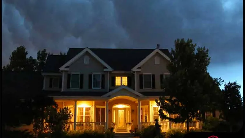 Roofing Scams Homeowners Should Look Out For