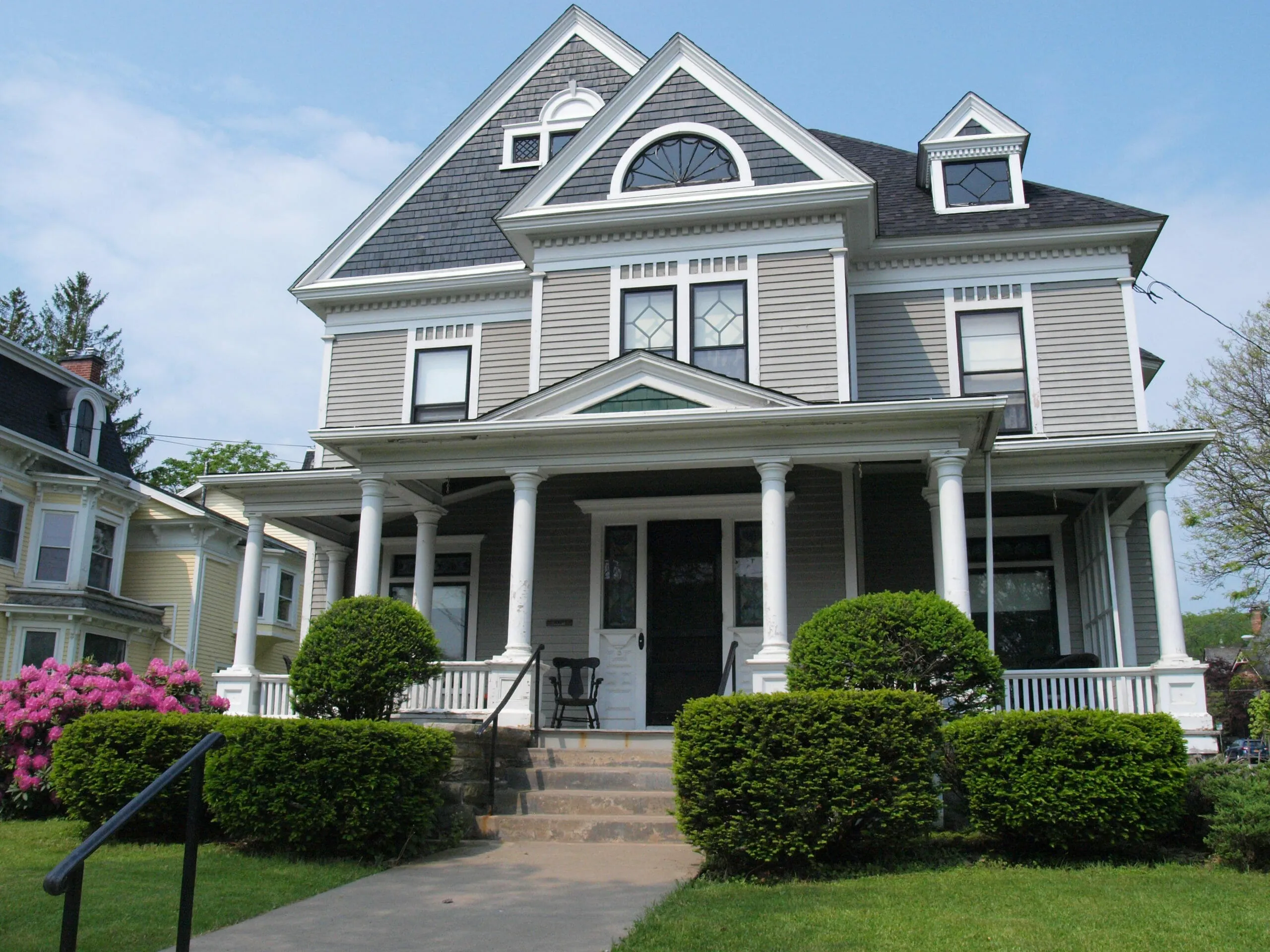 Roofing services in Sharpsburg, GA